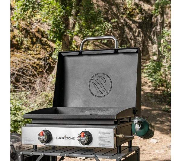 Blackstone 22" Portable Tabletop Griddle BBQ with Hood | 257-2144EU