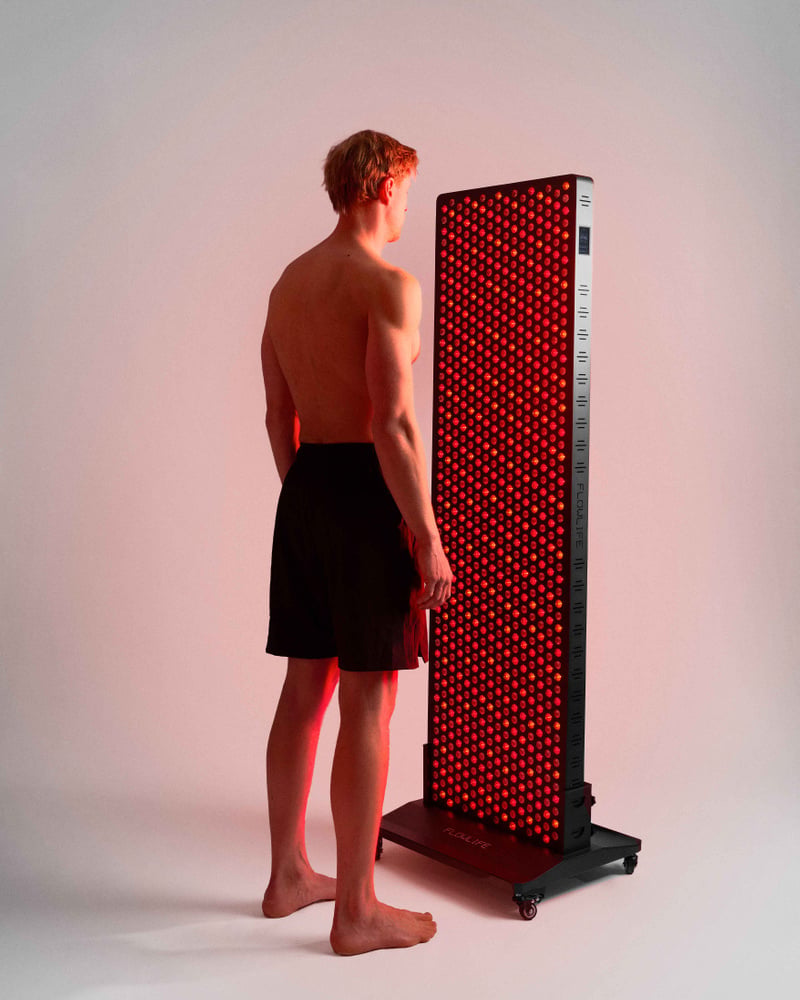 Flowlife Flowlight Panel 4300 Eight Waves Full-Body Red Light Panel - Black - in use
