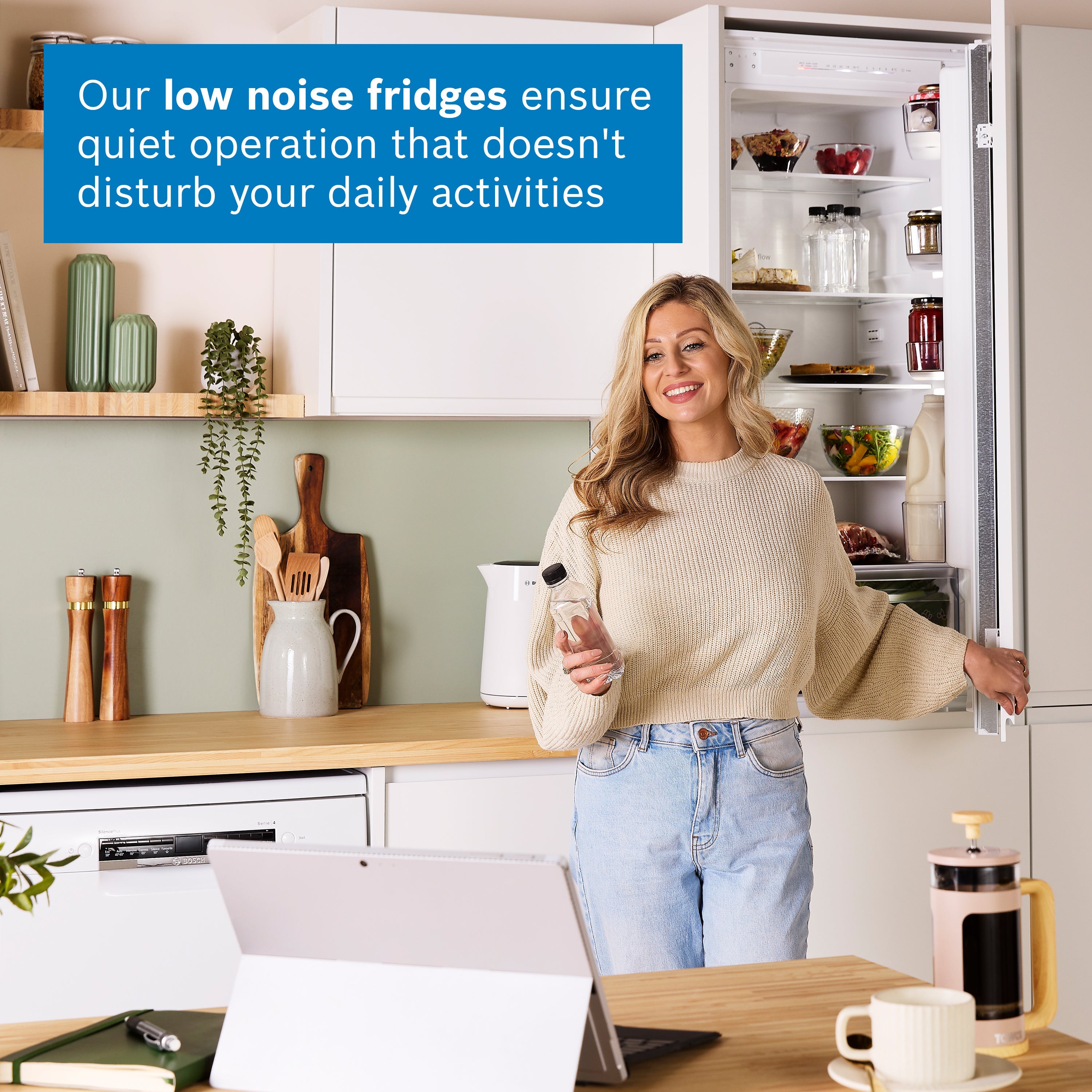 Bosch Series 2 290L Built-In Frost Free Fridge Freezer | KIN96NSE0G