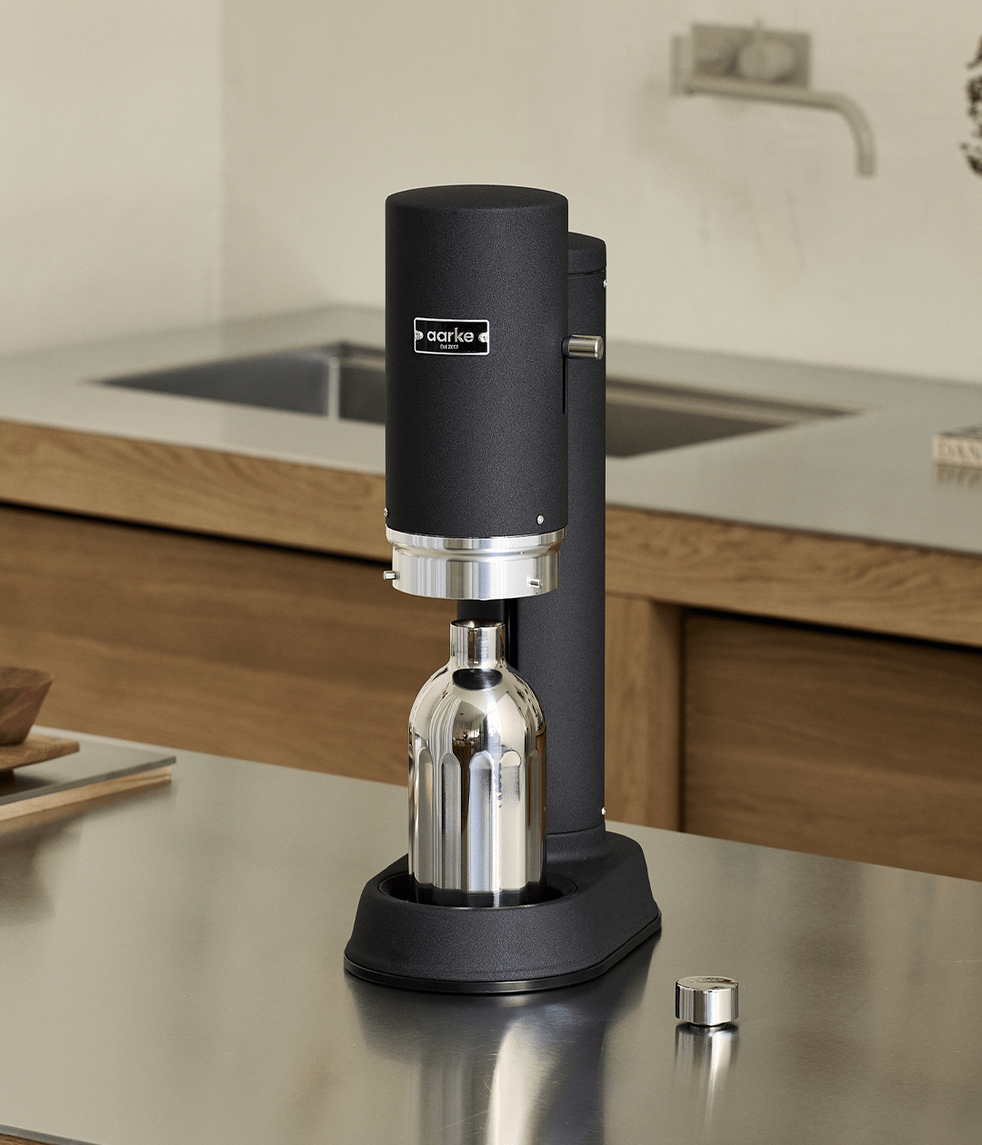 Aarke To-Go Bottle for Carbonator Pro, 800ml — studio shot