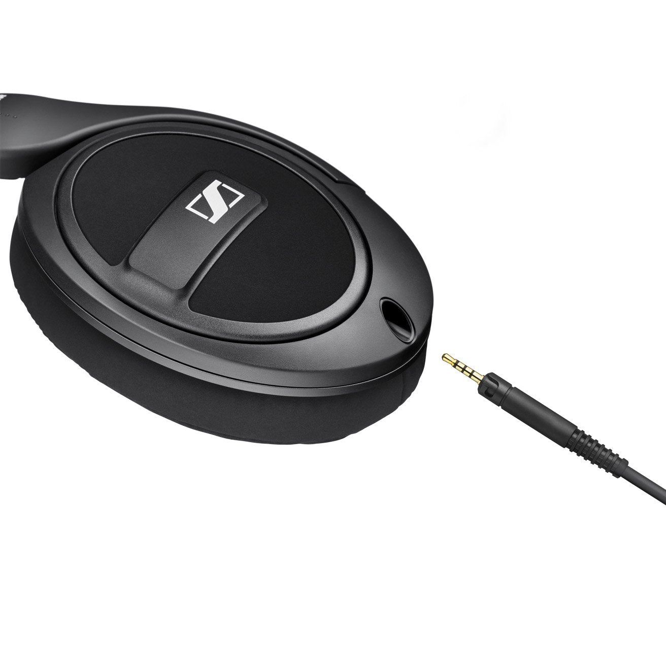 Sennheiser HD 569 Closed-Back Headphones Black — detail view