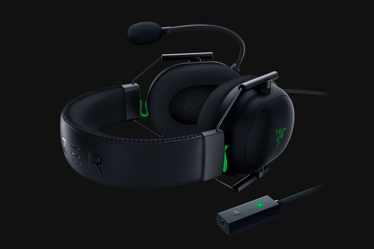 Razer BlackShark V2 Wired Esports Headset with USB Sound Card - Black - headset with microphone and sound card