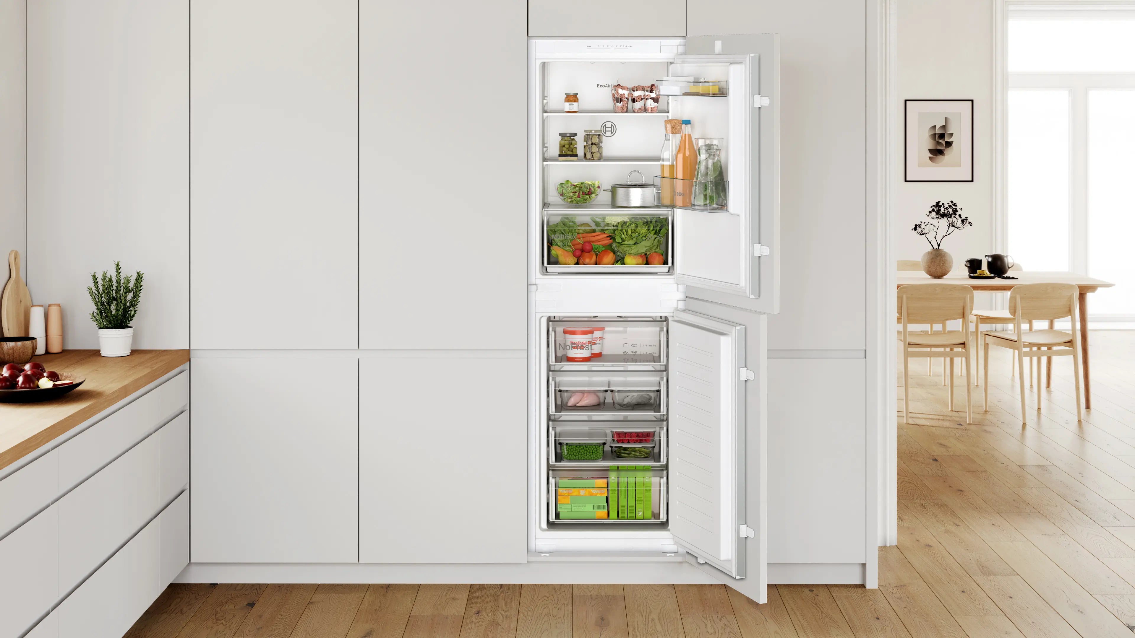 Bosch Series 2 249L Built-In Frost Free Fridge Freezer | KIN85NSE0G
