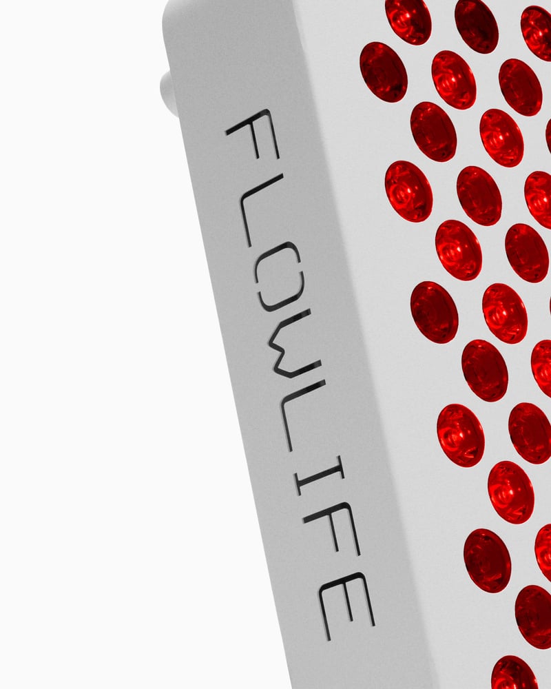 Flowlife Flowlight Panel 300 Two Waves Red Light Therapy Panel - White - close-up