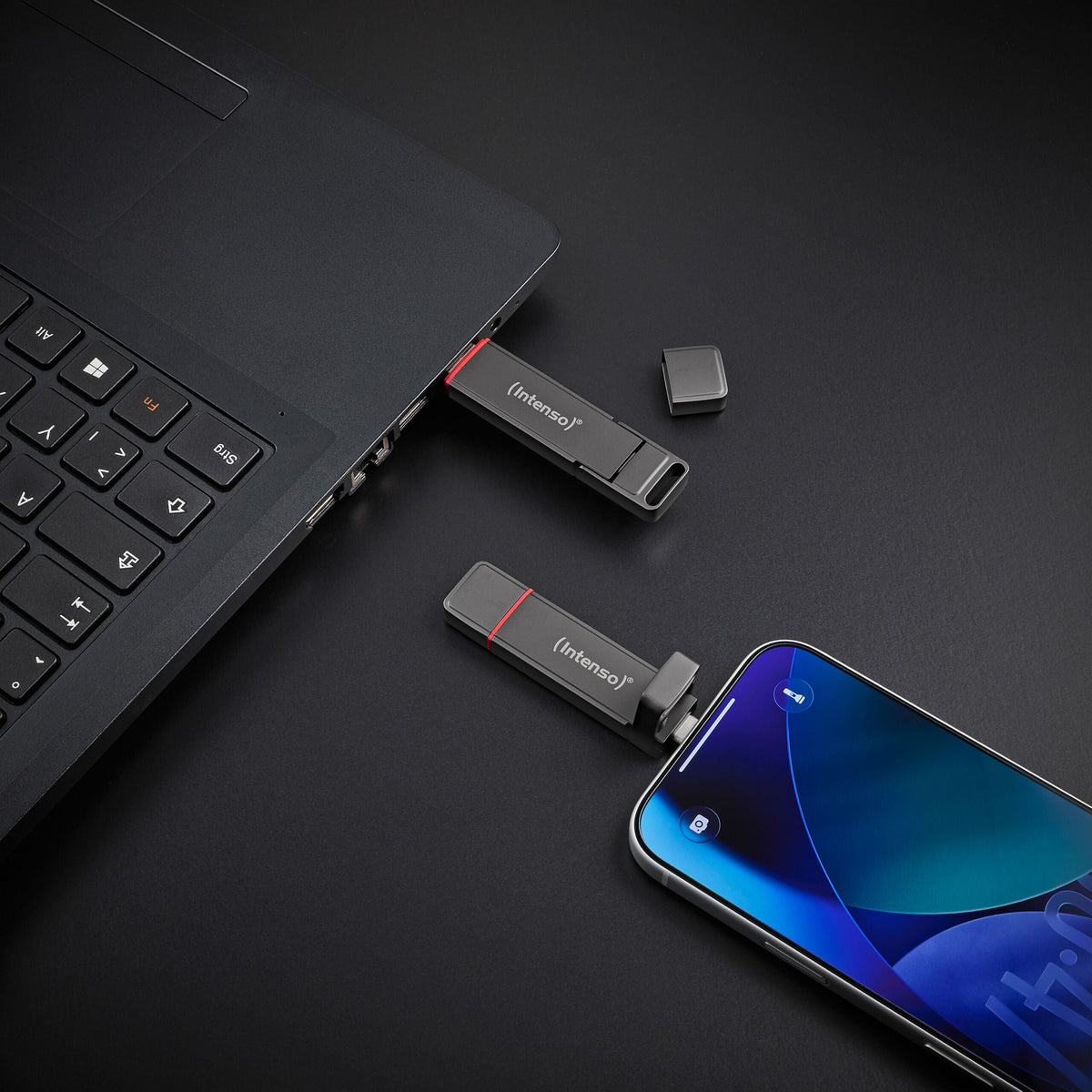 Intenso UX100 1TB External USB-SSD, USB-C & USB-A - Anthracite - view 3