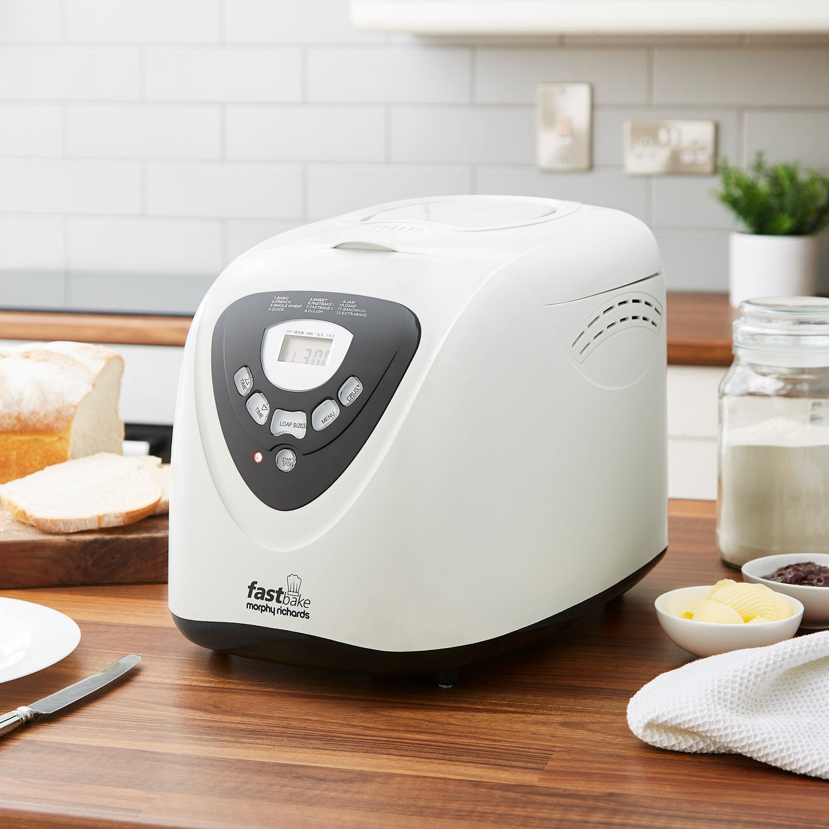 Morphy Richards Fastbake Bread Maker 12 Programmes White product image