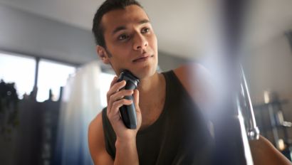 Philips S1142/00 Shaver 1000 Series Electric Shaver - view 4