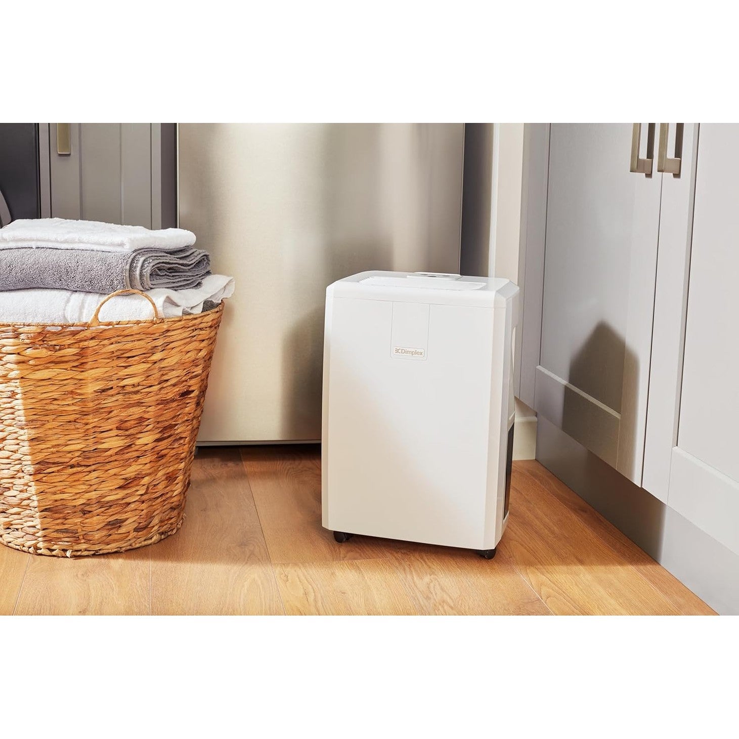 Dimplex 10L EverDri dehumidifier with electronic humidistat and timer White | EverDri10L