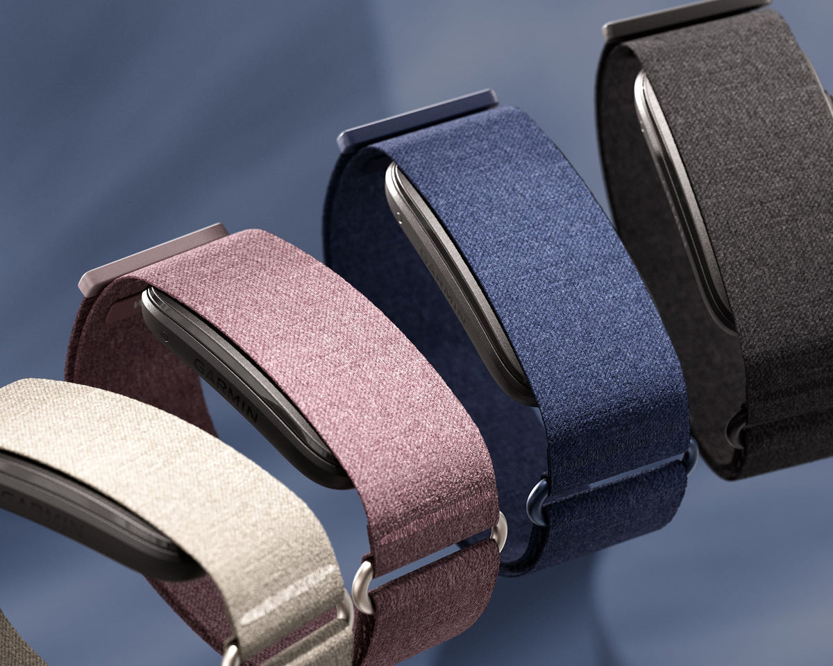 Garmin CIRQA Screenless Smart Band - lifestyle