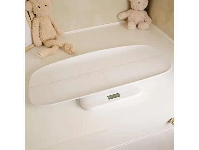 Alecto BC-70 White baby scale lifestyle view