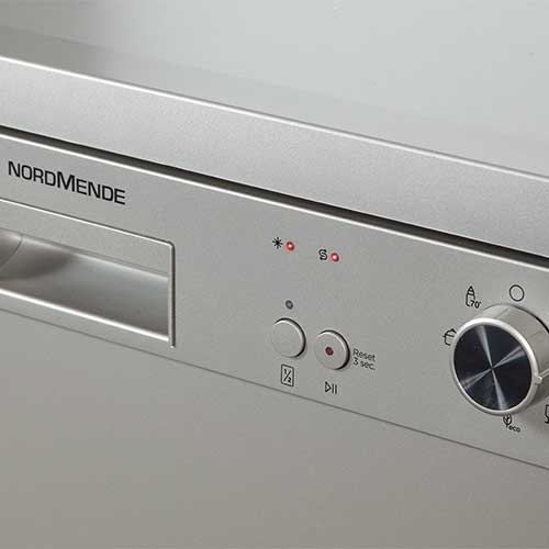 Nordmende 60cm Freestanding Standard Dishwasher Silver | DW67SL