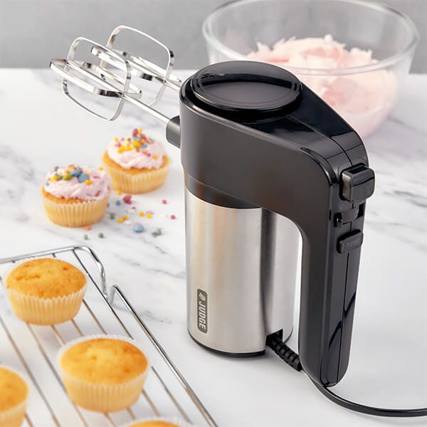 Judge JEA98 twin blade hand mixer with dough hooks product image 3