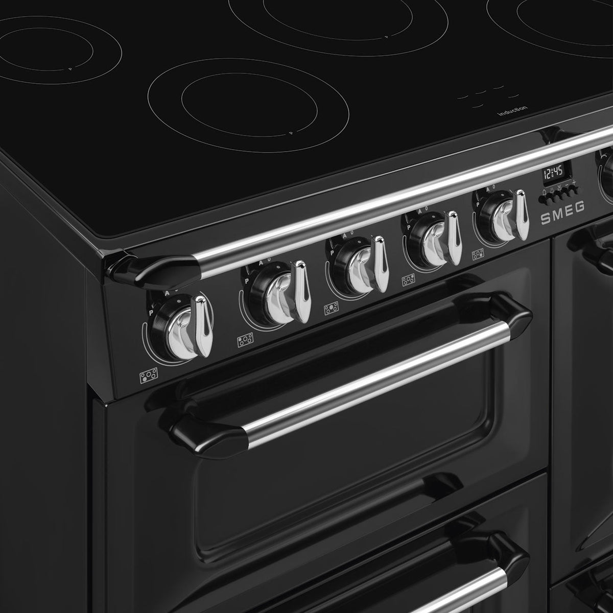 Smeg Victoria 110cm Induction Range Cooker with 3 Ovens - Black - product view
