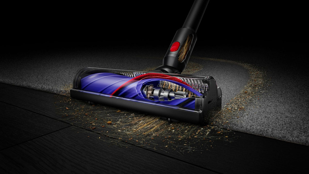 Dyson V8 Cyclone Cordless Vacuum Cleaner - Motorbar cleaner head on carpet
